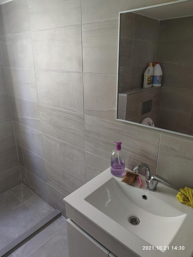 חיפה Apartment Comfy - For A Quiet, Family Holiday Without Parties מראה חיצוני תמונה